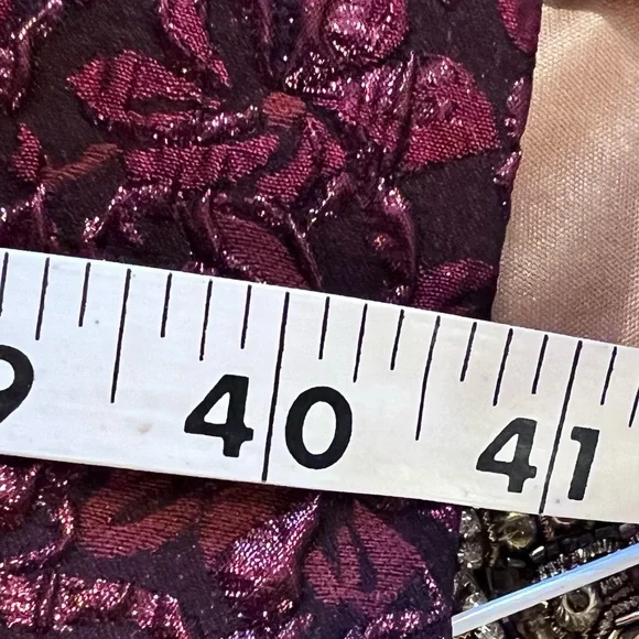 Ricki Freeman Teri Jon Burgundy Sparkle Brocade Dress Size 4 - Picture 7 of 10